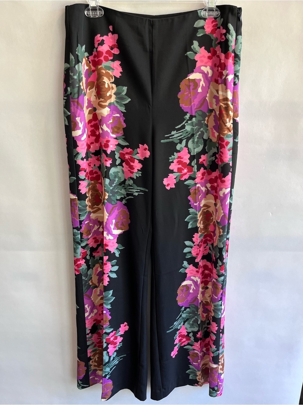 Tuckernuck Climbing Roses Black Floral Wide Leg Pants NWT